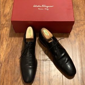 Ferragamo | “Andrea” Oxfords black calf - size 9 B